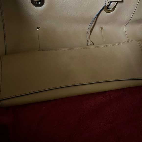 Michael Kors purse - Picture 2 of 5